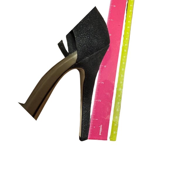 BCBGeneration Heels Size 7.5 - Picture 4 of 4